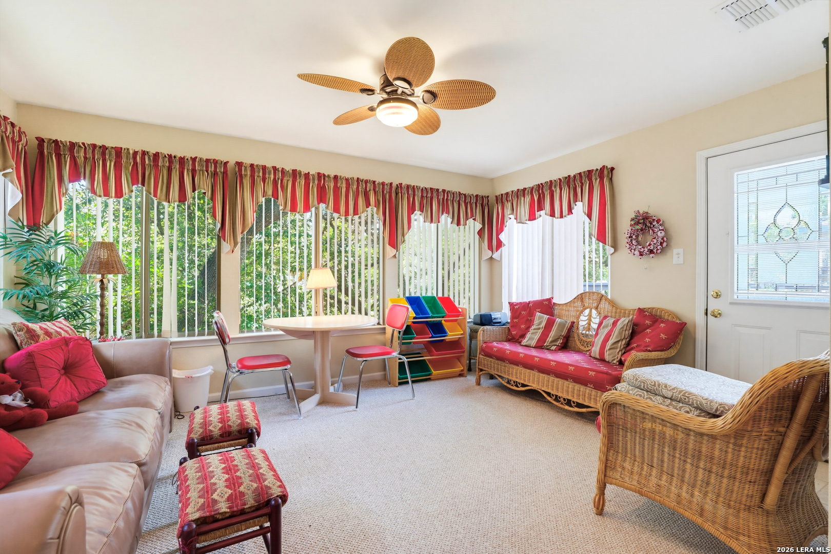 932 Pebble Beach Road Northwest Lakehills, TX 78063 - Photo 12 of 45