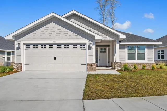 $2,700 | 571 Riverwalk Circle, Freeport, FL 32439