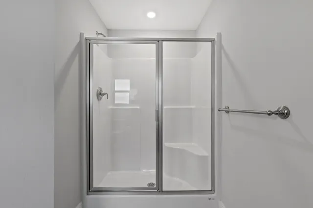 $2,700 | 571 Riverwalk Circle, Freeport, FL 32439