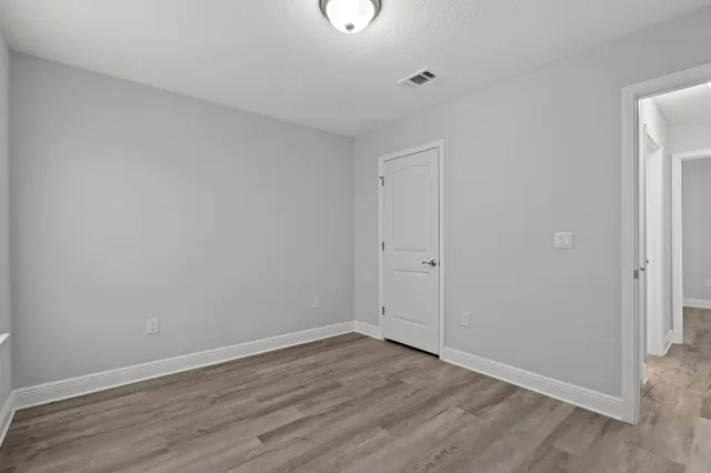 $2,700 | 571 Riverwalk Circle, Freeport, FL 32439