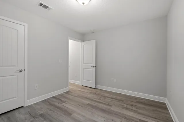 $2,700 | 571 Riverwalk Circle, Freeport, FL 32439