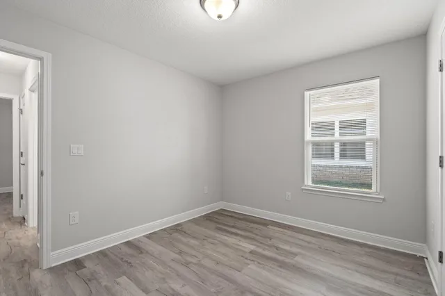 $2,700 | 571 Riverwalk Circle, Freeport, FL 32439