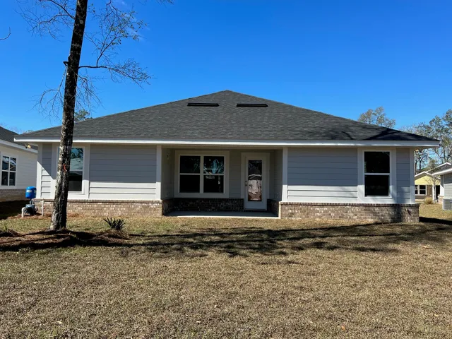 $2,700 | 571 Riverwalk Circle, Freeport, FL 32439