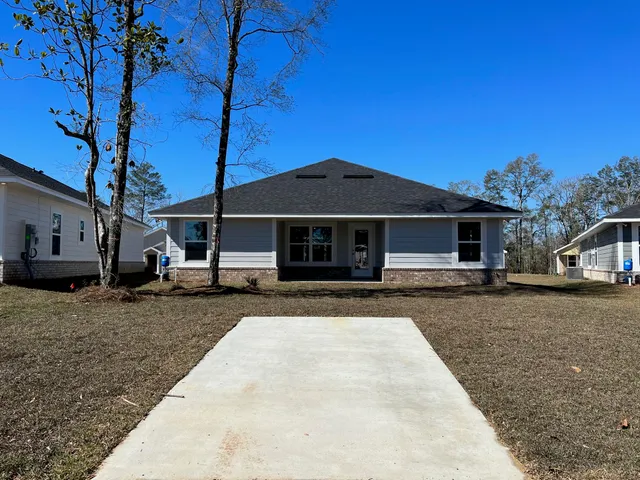 $2,700 | 571 Riverwalk Circle, Freeport, FL 32439