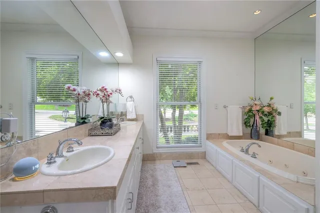 $2,350,000 | 3109 West 118th Street, Leawood, KS 66211