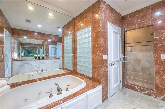 $2,350,000 | 3109 West 118th Street, Leawood, KS 66211