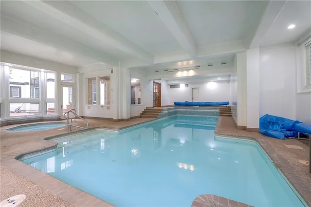 $2,350,000 | 3109 West 118th Street, Leawood, KS 66211