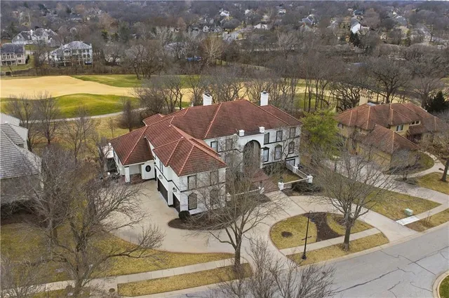 $2,350,000 | 3109 West 118th Street, Leawood, KS 66211
