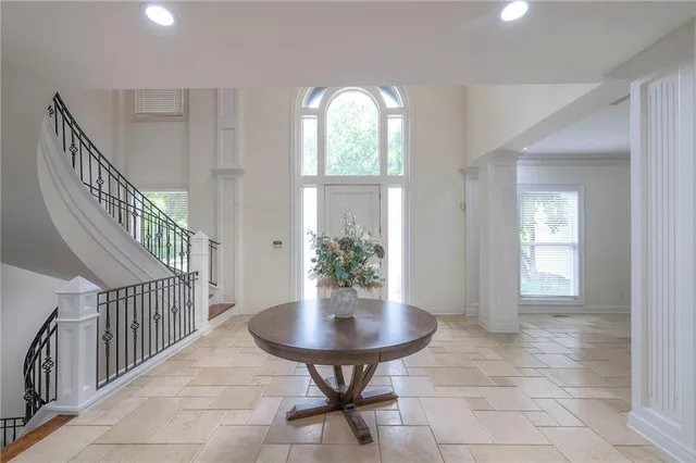 $2,350,000 | 3109 West 118th Street, Leawood, KS 66211