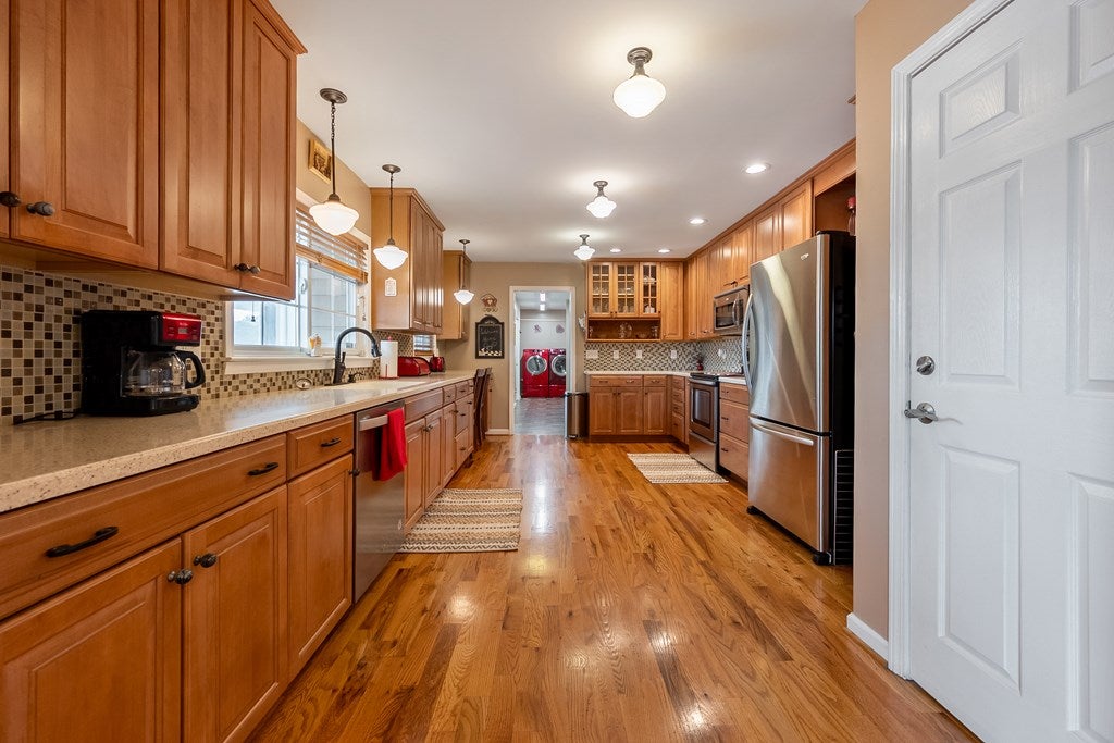 409 Whispering Pines Road Max Meadows, VA 24360 - Photo 18 of 100 Gallery Image 18
