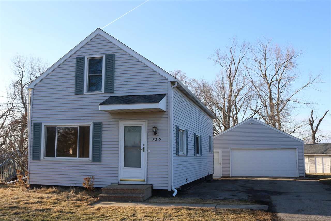 720 Old Marion Road Northeast Cedar Rapids, IA 52402 - Photo 1 of 25 Gallery Image 1