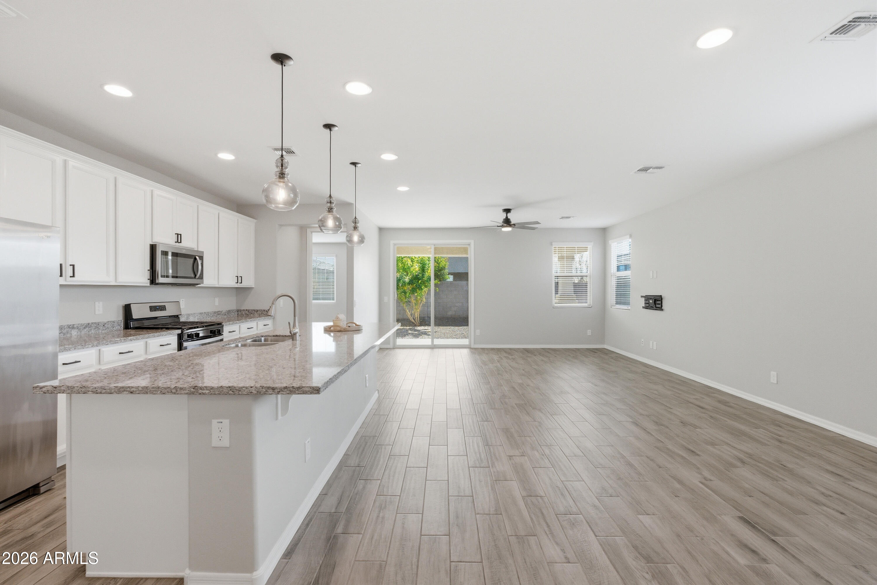 22445 East Marsh Road Queen Creek, AZ 85142 - Photo 23 of 71 Great Room
