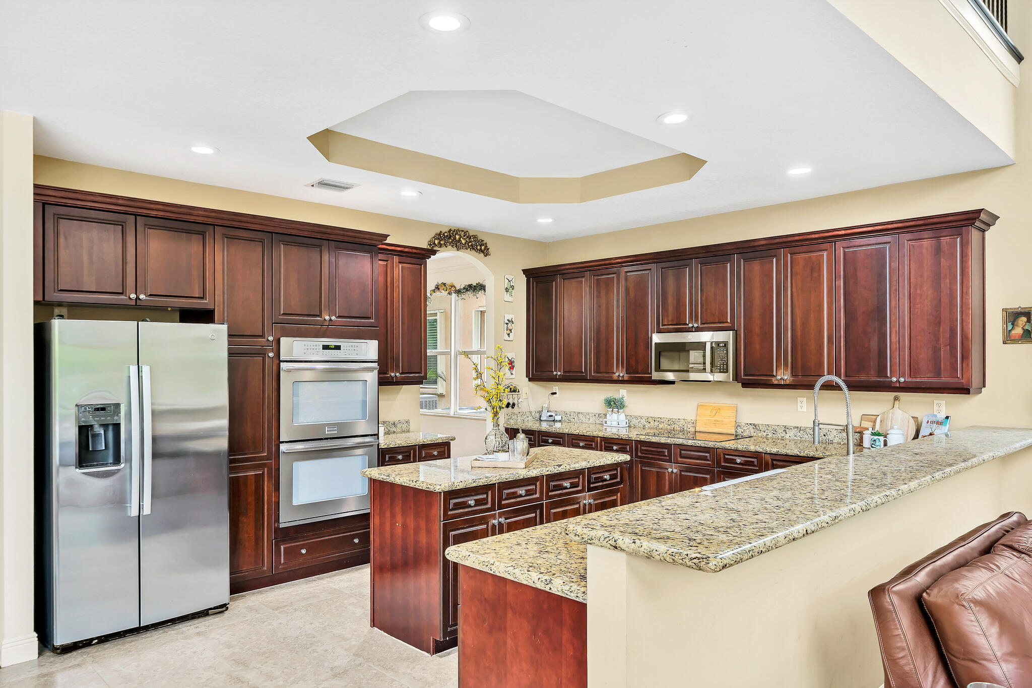 6641 Conch Court Boynton Beach, FL 33437 - Photo 12 of 61 Double Oven