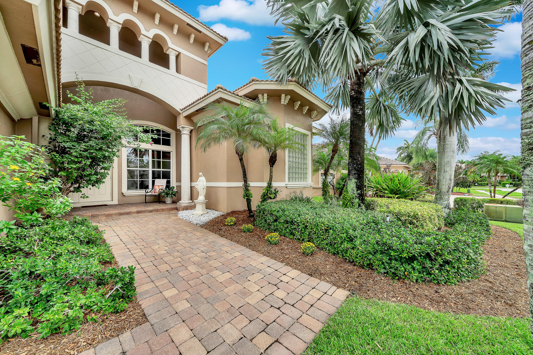 6641 Conch Court Boynton Beach, FL 33437 - Photo 2 of 61 Front Porch