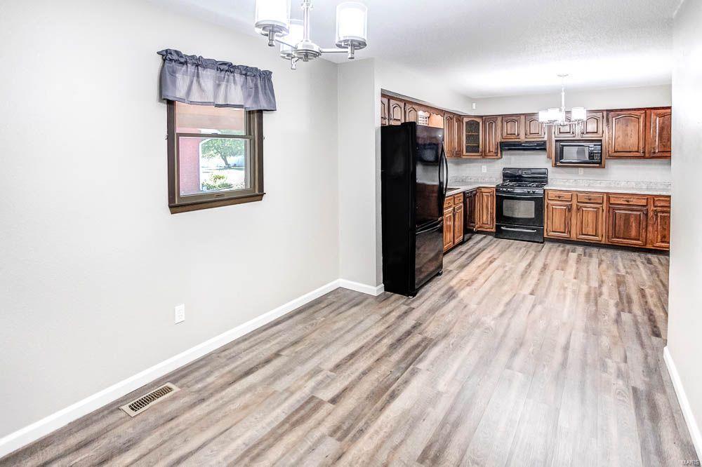 118 Echo Lane Bethalto, IL 62010 - Photo 15 of 44