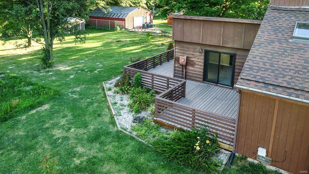 118 Echo Lane Bethalto, IL 62010 - Photo 4 of 44