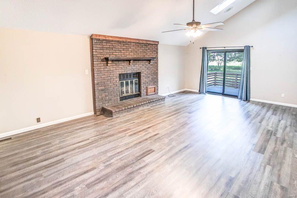 118 Echo Lane Bethalto, IL 62010 - Photo 9 of 44