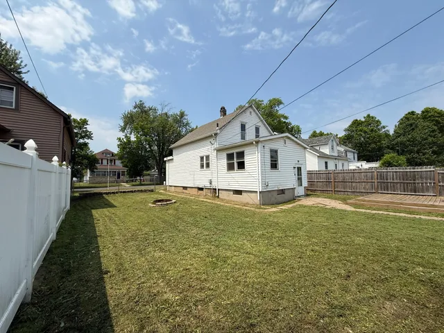 $119,000 | 2612 3rd Avenue West, Hibbing, MN 55746