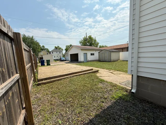 $119,000 | 2612 3rd Avenue West, Hibbing, MN 55746