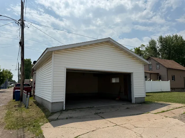 $119,000 | 2612 3rd Avenue West, Hibbing, MN 55746