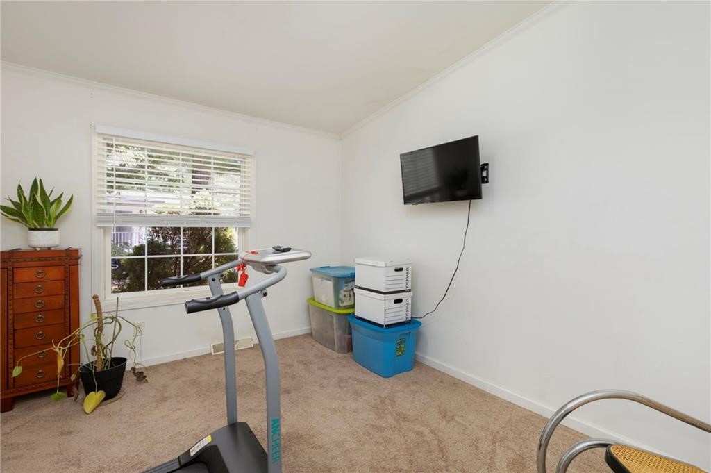 8 King Philip Road Coventry, RI 02816 - Photo 32 of 38