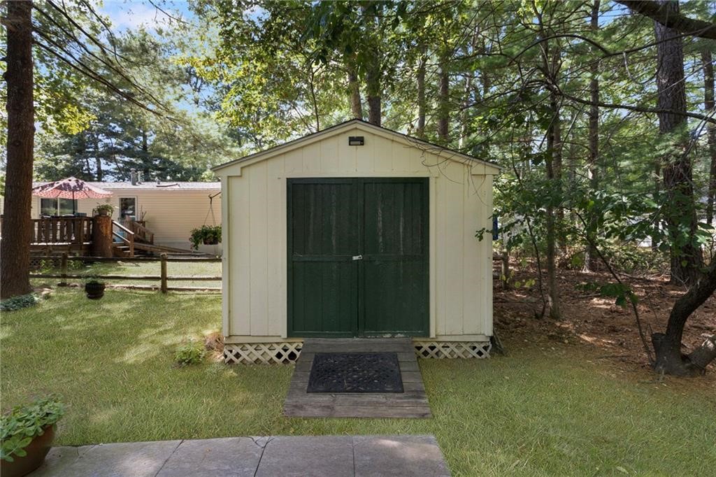 8 King Philip Road Coventry, RI 02816 - Photo 34 of 38