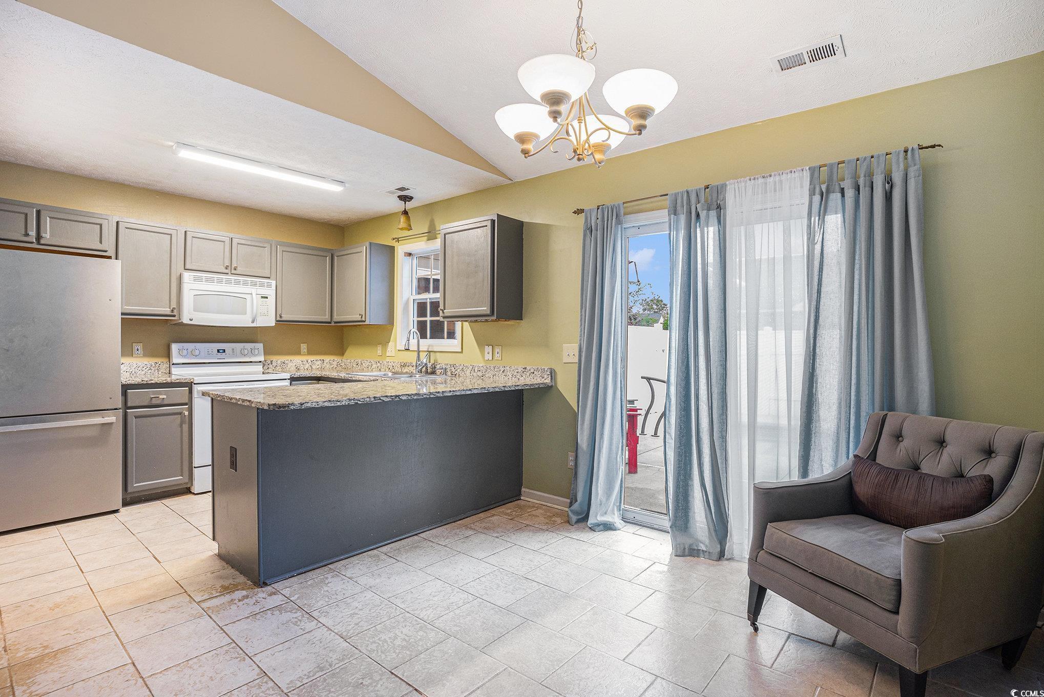 6006 Quinn Road Myrtle Beach, SC 29579 - Photo 9 of 32 Gallery Image 9