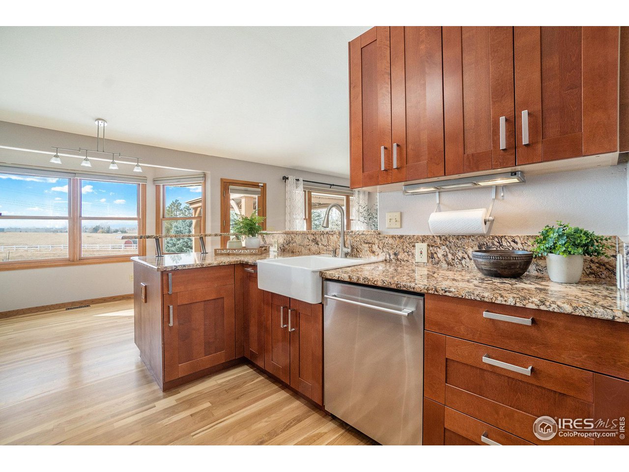 7848 Windsong Road Windsor, CO 80550 - Photo 11 of 37 Kitchen