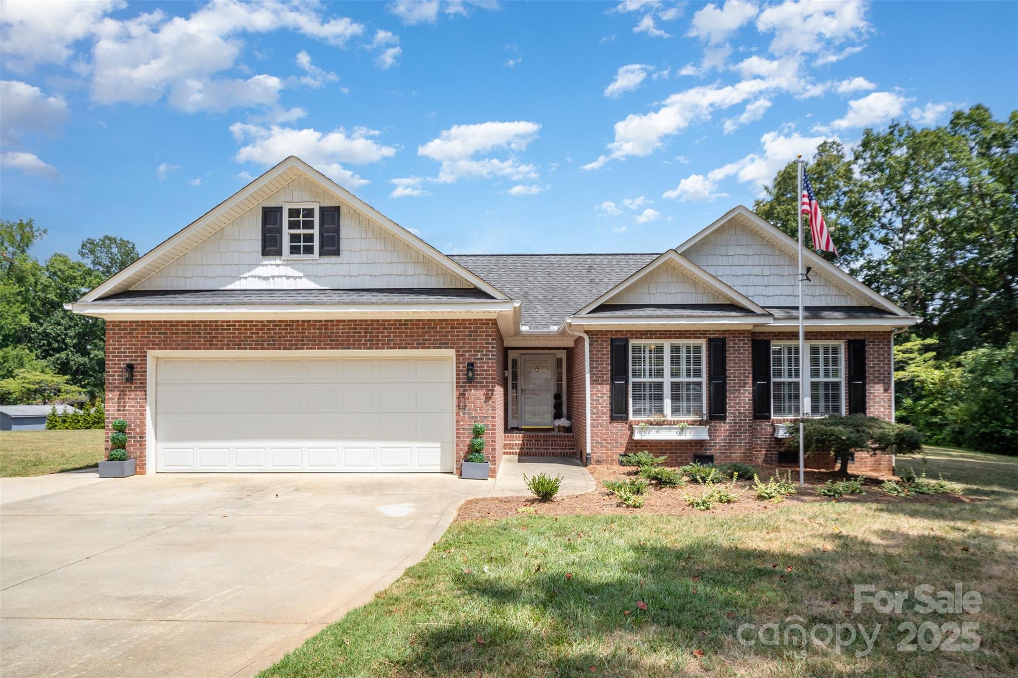520 Rhodes Avenue Kings Mountain, NC 28086 - Photo 1 of 28 Gallery Image 1