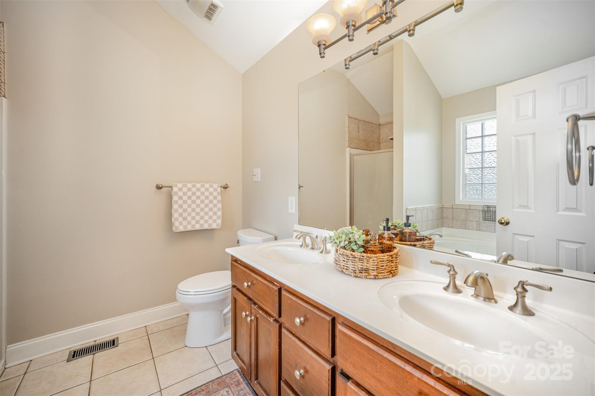 520 Rhodes Avenue Kings Mountain, NC 28086 - Photo 14 of 28 Gallery Image 14
