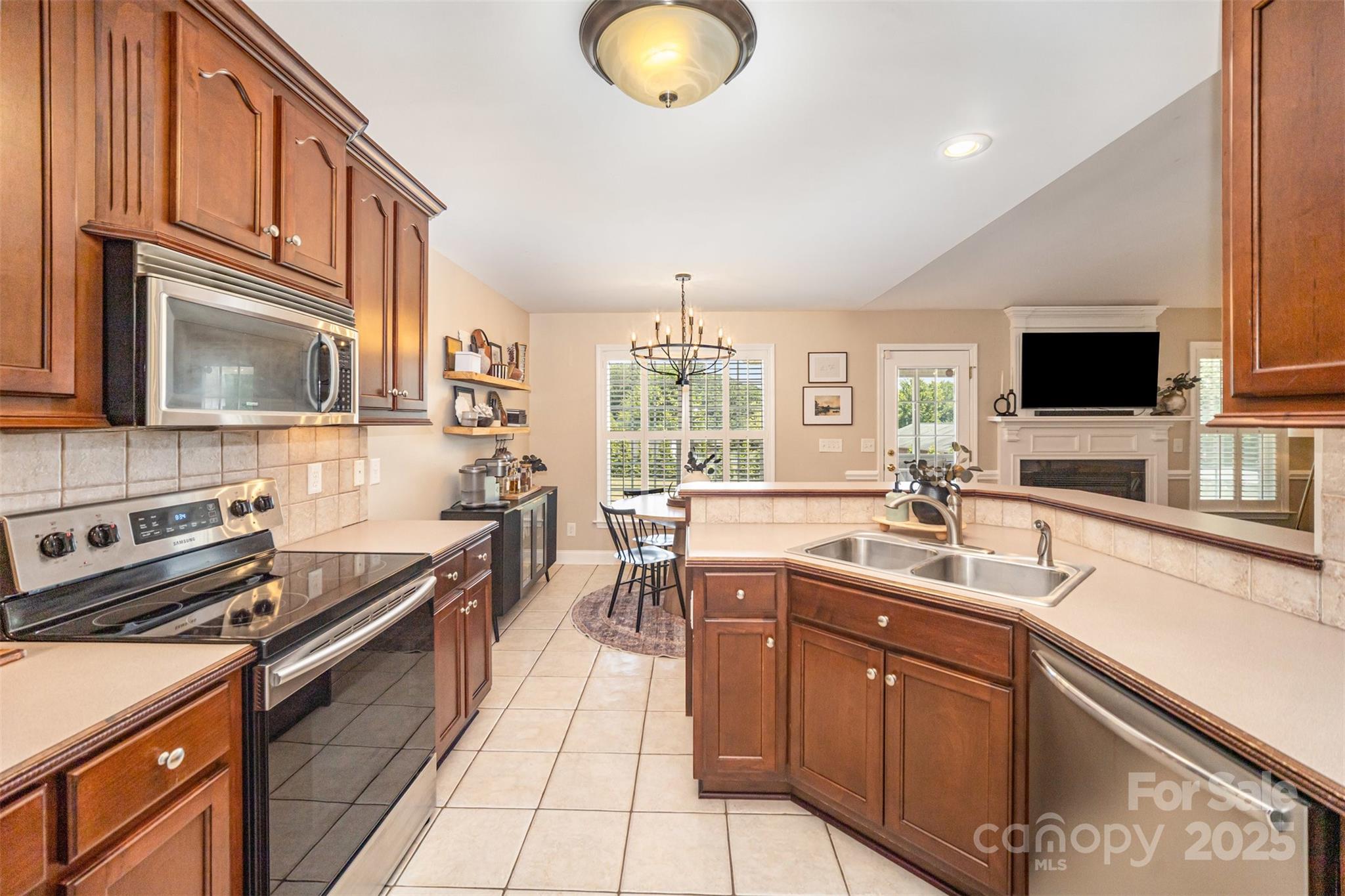 520 Rhodes Avenue Kings Mountain, NC 28086 - Photo 10 of 28 Gallery Image 10
