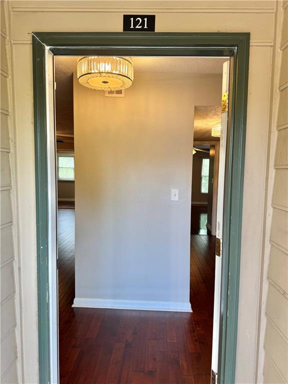 121 Brittany Court Duluth, GA 30096 - Photo 3 of 28