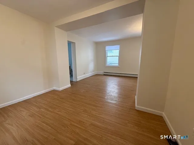 $1,550 | 63 New Street, Naugatuck, CT 06770