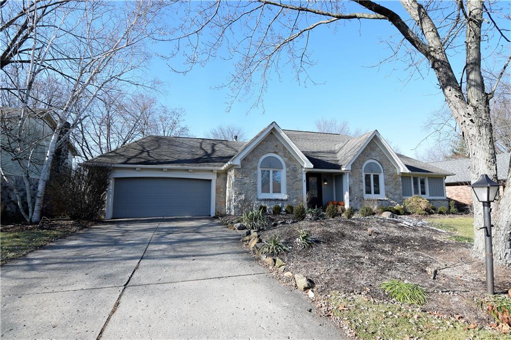 8050 Castle Lake Road Indianapolis, IN 46256 - Photo 1 of 14 Gallery Image 1