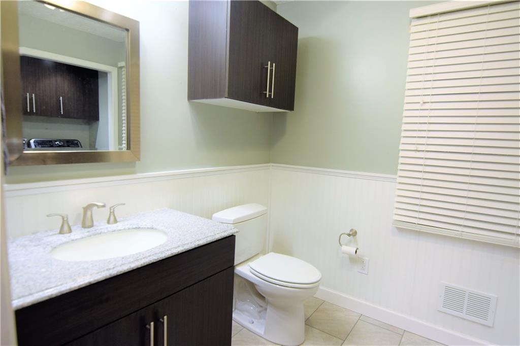 8050 Castle Lake Road Indianapolis, IN 46256 - Photo 7 of 14 Gallery Image 7