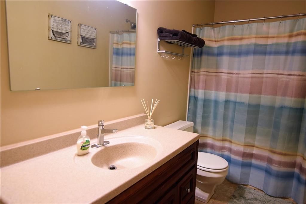8050 Castle Lake Road Indianapolis, IN 46256 - Photo 9 of 14 Gallery Image 9