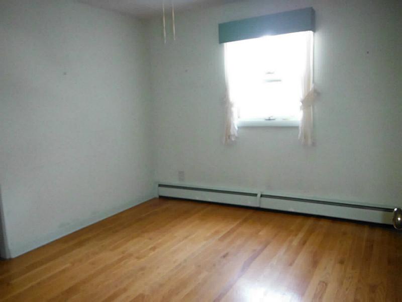52 Riverside Drive Lincoln, RI 02865 - Photo 19 of 21 Bedroom.