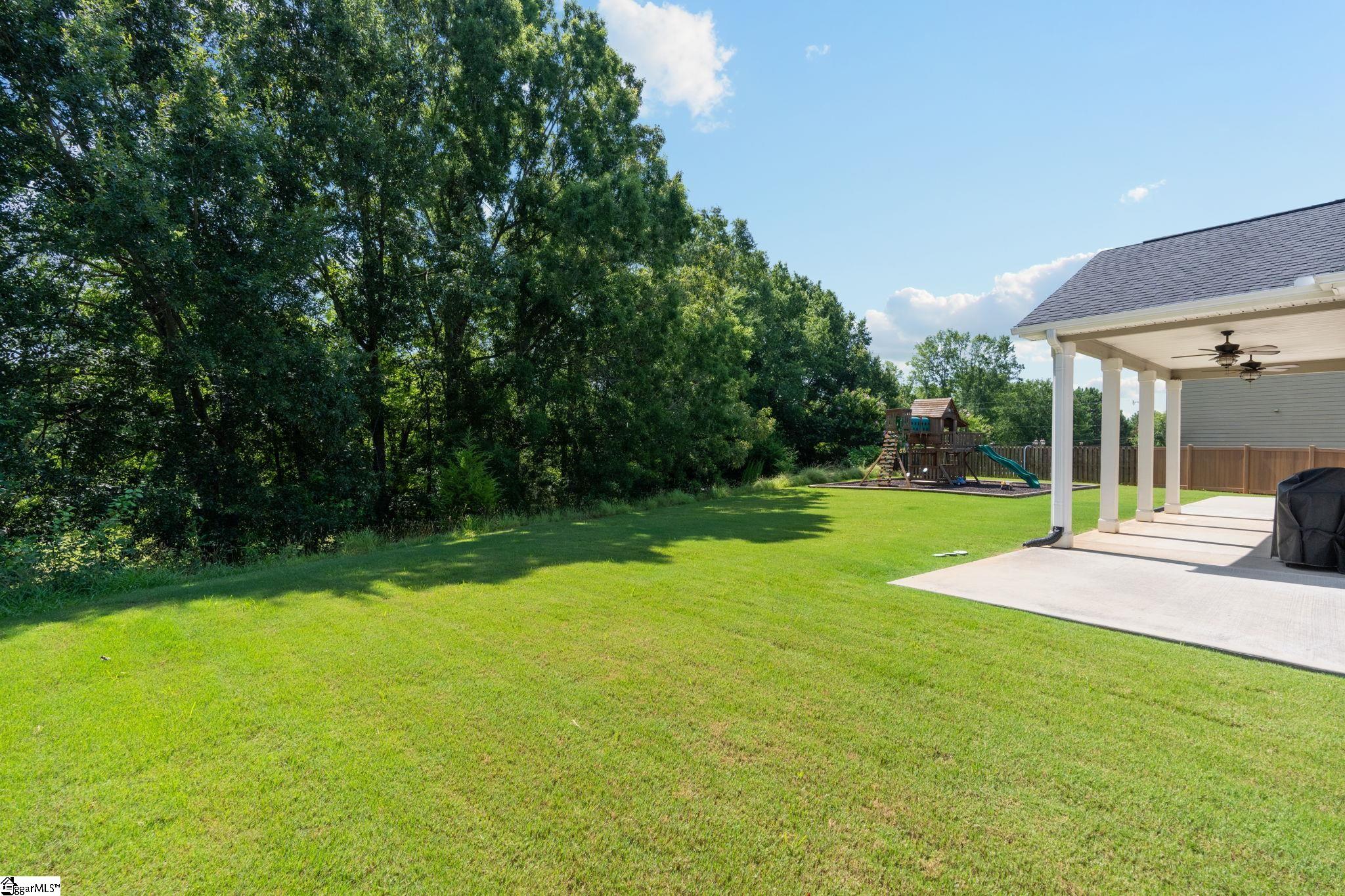 425 Castleford Place Simpsonville, SC 29681 - Photo 32 of 47