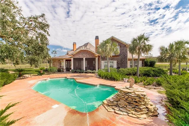 $1,325,000 | 57012 Old U S 51, Amite, LA 70422