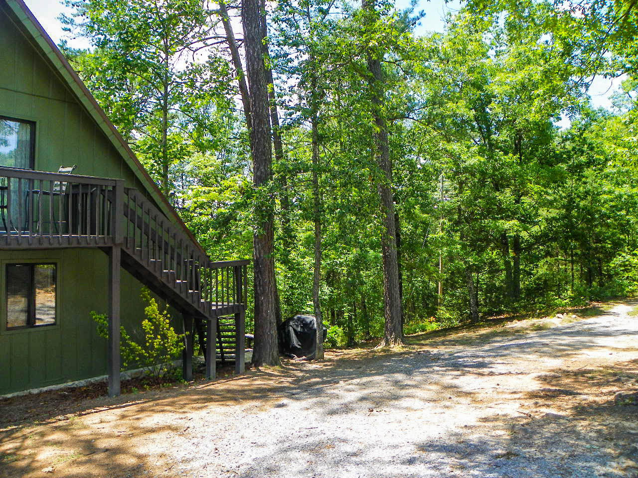 1724 Stinnett Road Sevierville, TN 37876 - Photo 31 of 36 103_0144