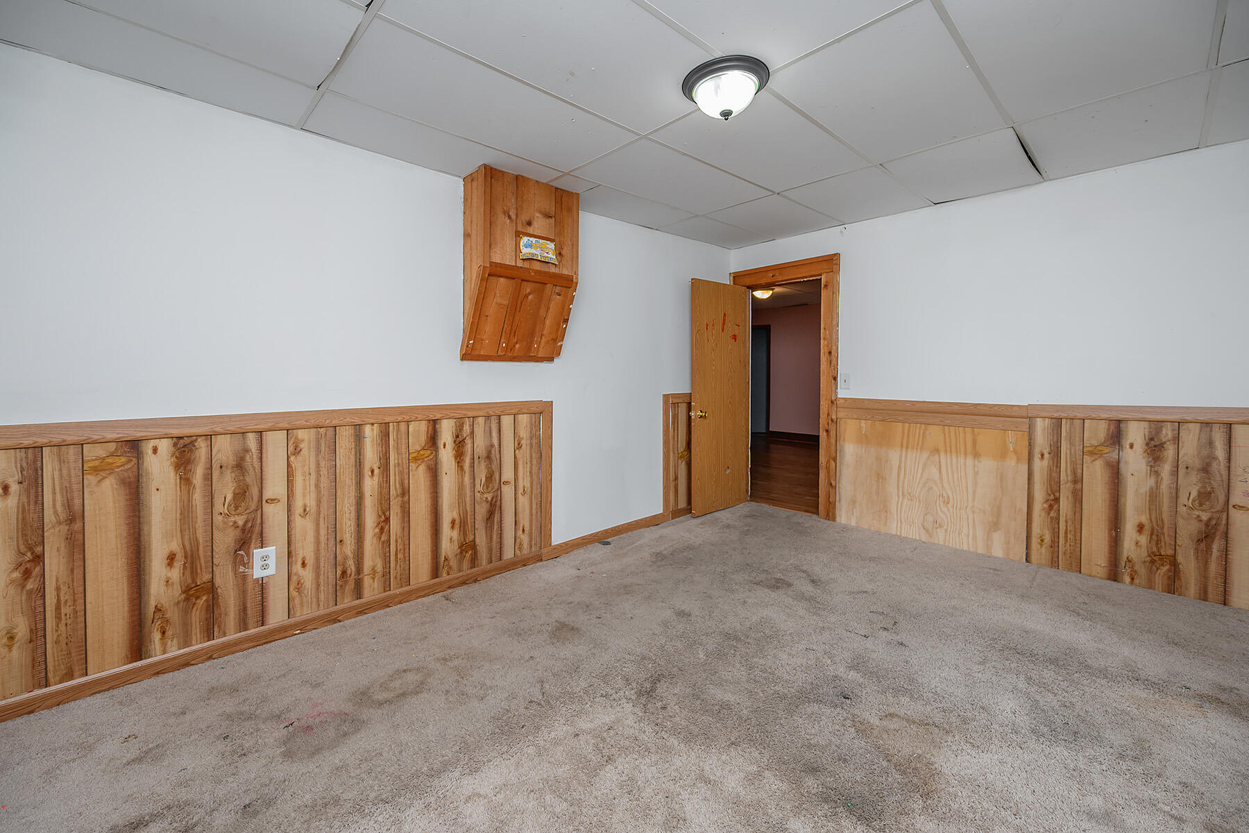 134 Corner Street Watertown, WI 53094 - Photo 25 of 41 Corner_023