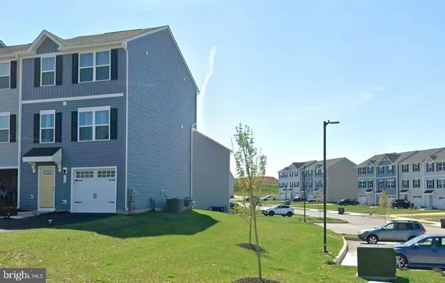 $2,799 | 112 Hamilton Lane, Coatesville, PA 19320