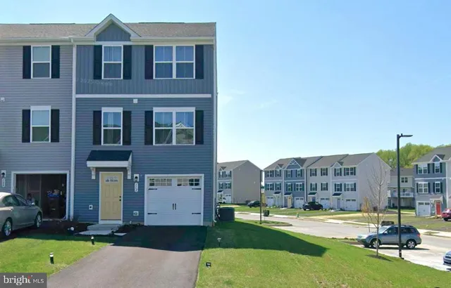 $2,799 | 112 Hamilton Lane, Coatesville, PA 19320