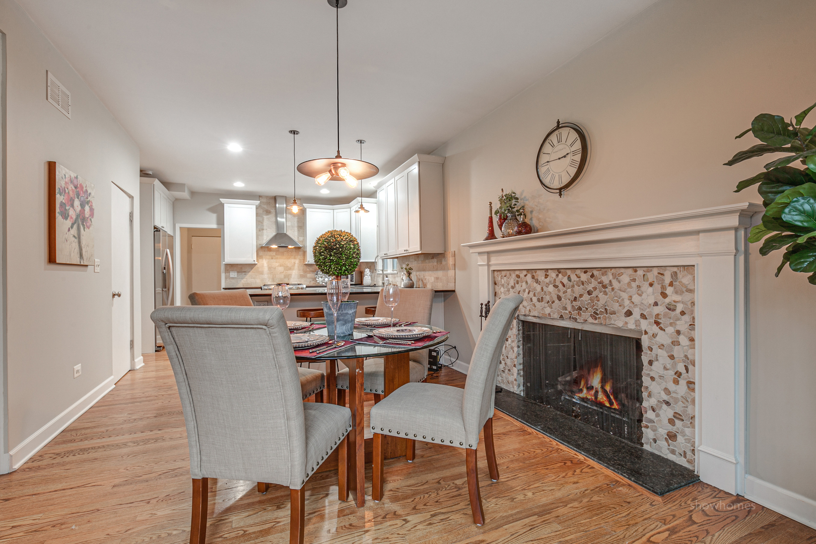 128 East Woodland Road Lake Bluff, IL 60044 - Photo 14 of 28