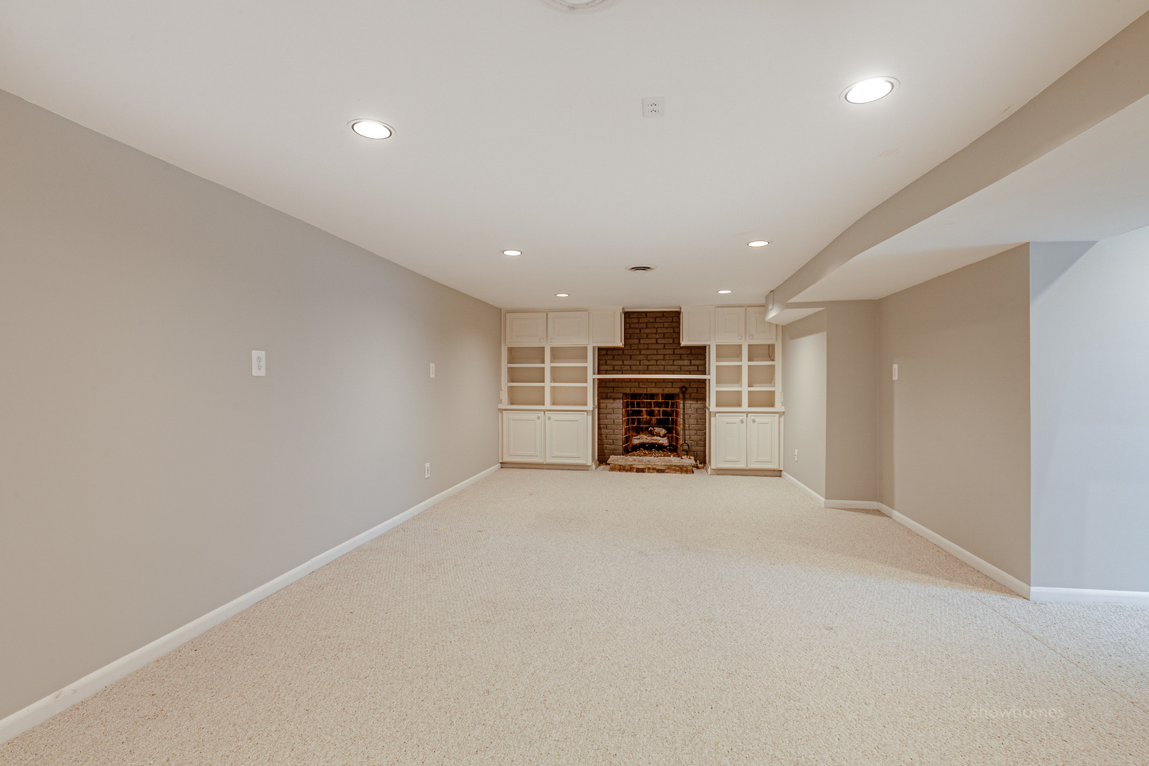 128 East Woodland Road Lake Bluff, IL 60044 - Photo 25 of 28