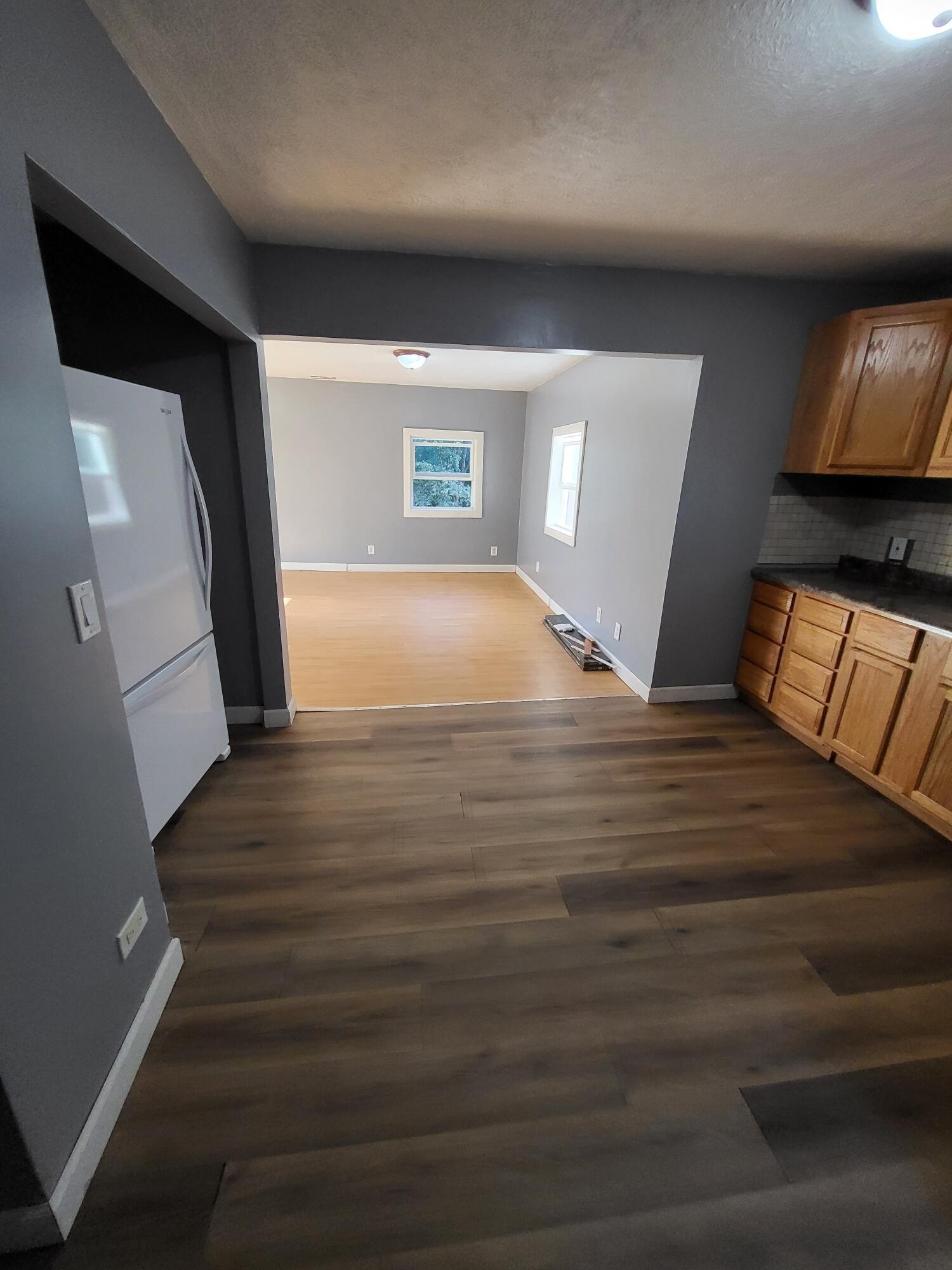 100 Griggs Street Southwest Grand Rapids, MI 49507 - Photo 15 of 18 20250811_190908_resized