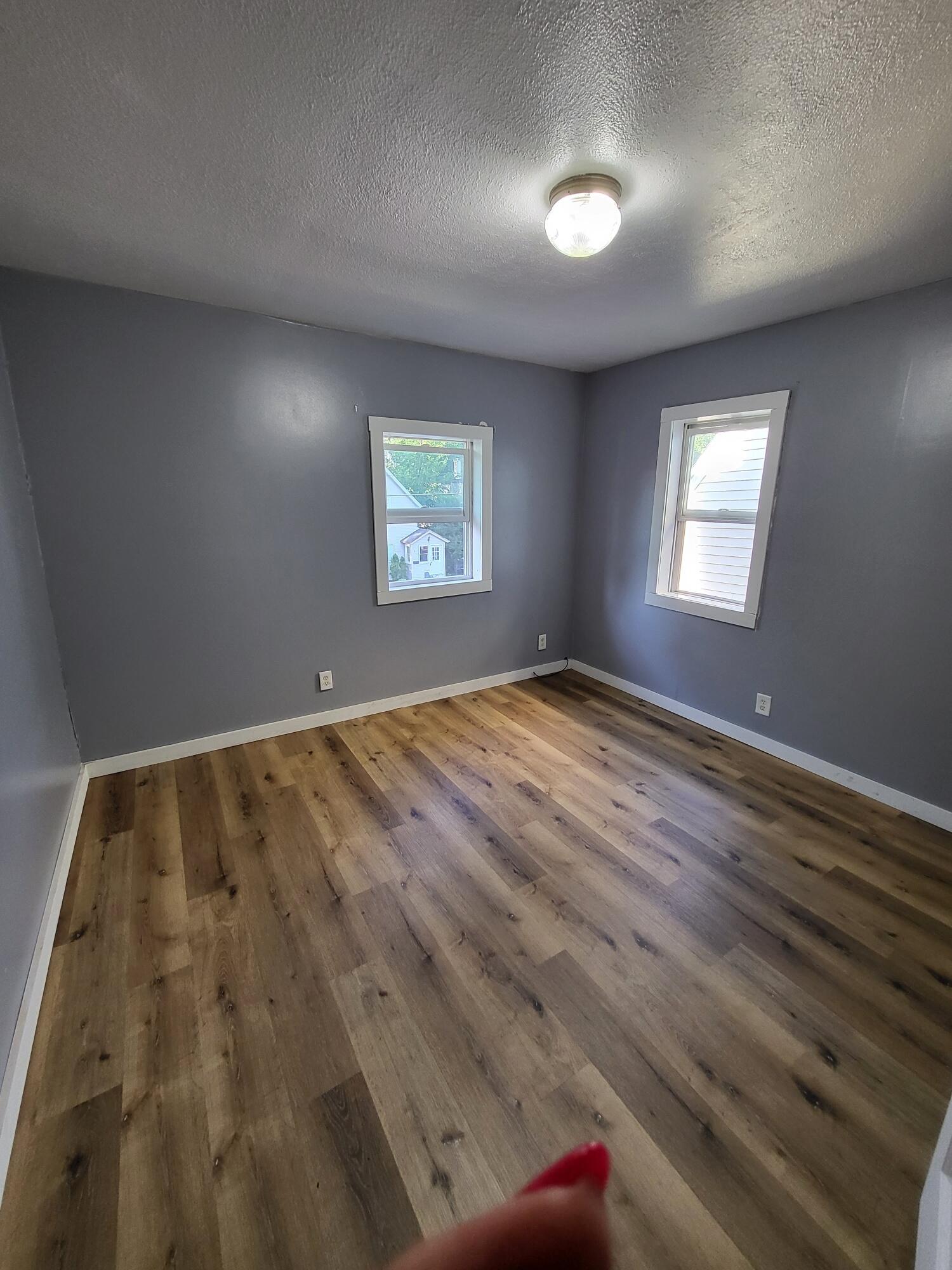 100 Griggs Street Southwest Grand Rapids, MI 49507 - Photo 16 of 18 20250811_190836_resized