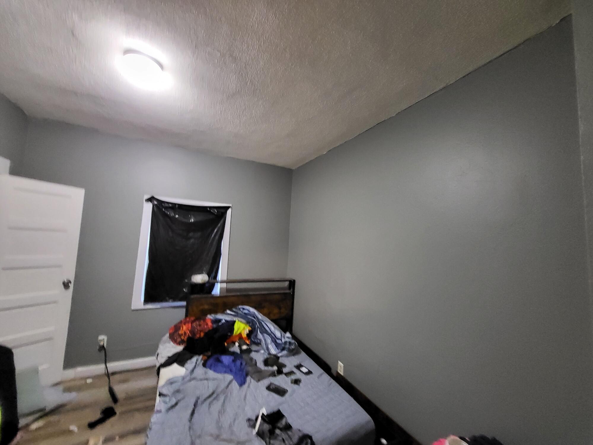 100 Griggs Street Southwest Grand Rapids, MI 49507 - Photo 7 of 18 20250811_191458_resized