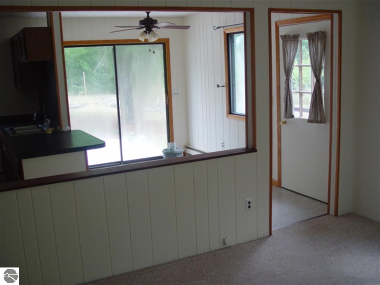 4470 Cedar Lake Road Traverse City, MI 49685 - Photo 35 of 41 1774969-34.JPG