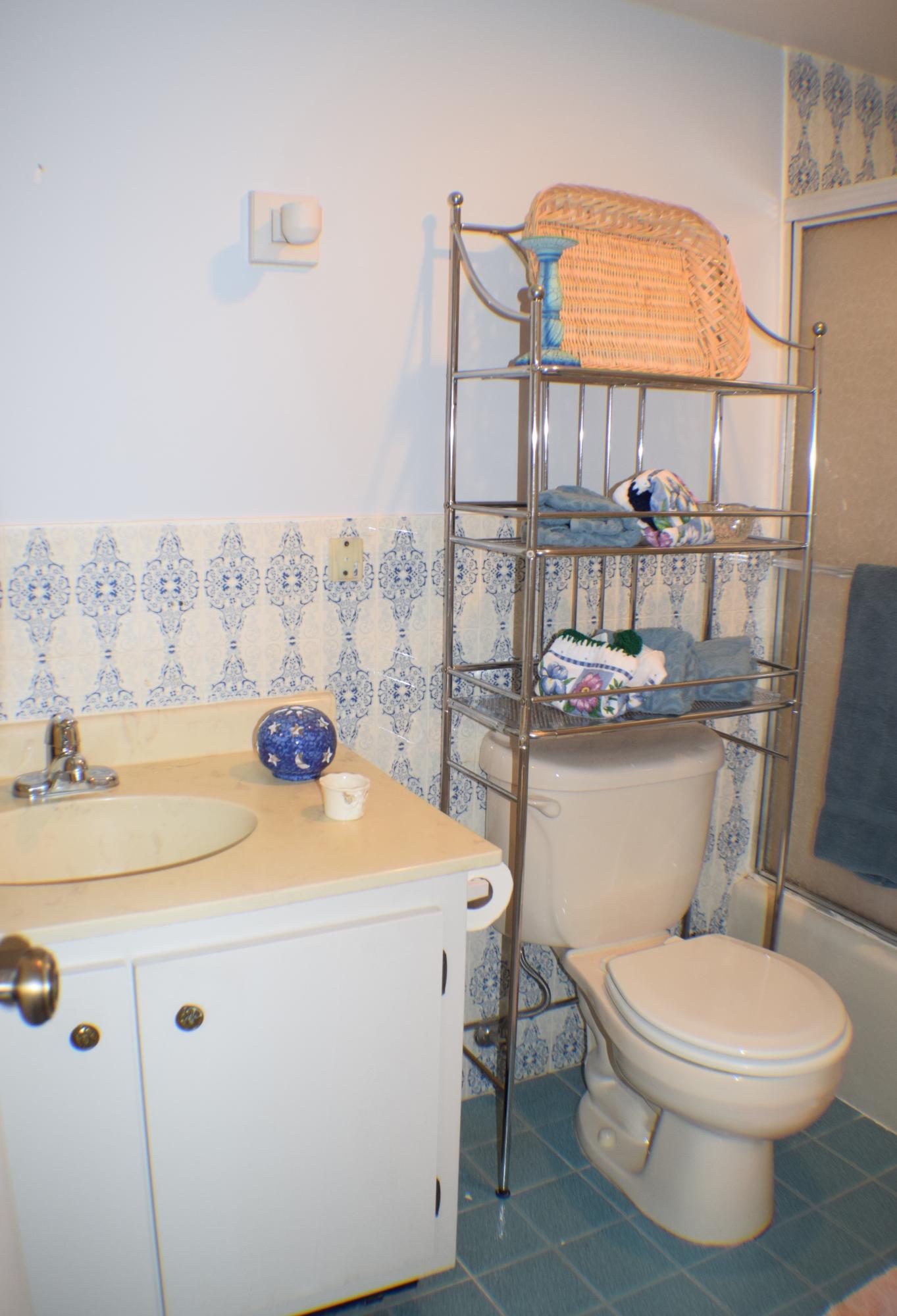 1000 Northwest 13th Street, Unit 213A Boca Raton, FL 33486 - Photo 10 of 16 Master Bathroom